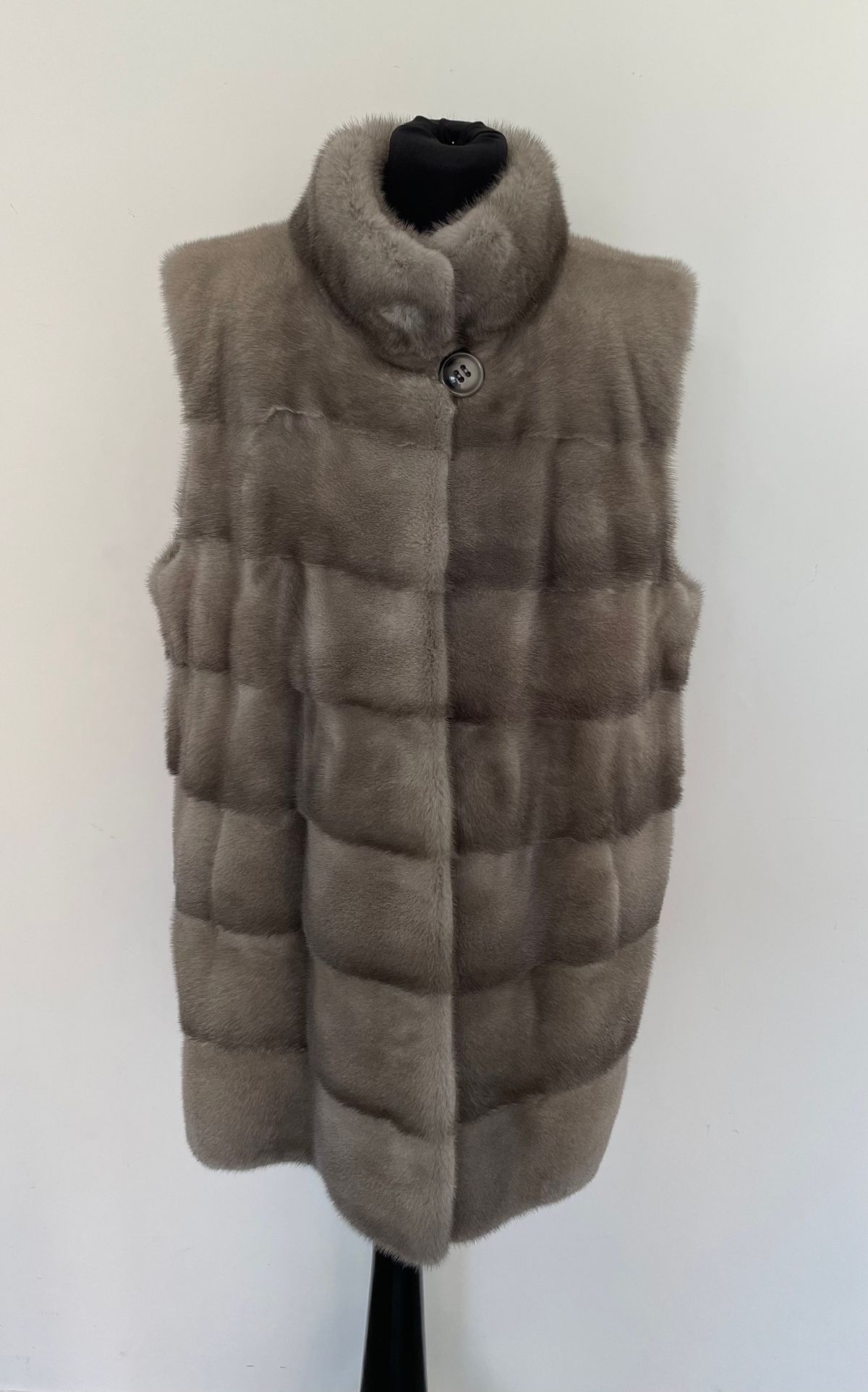 Pelzmantel aus der Winterkollektion (Nr. 20)