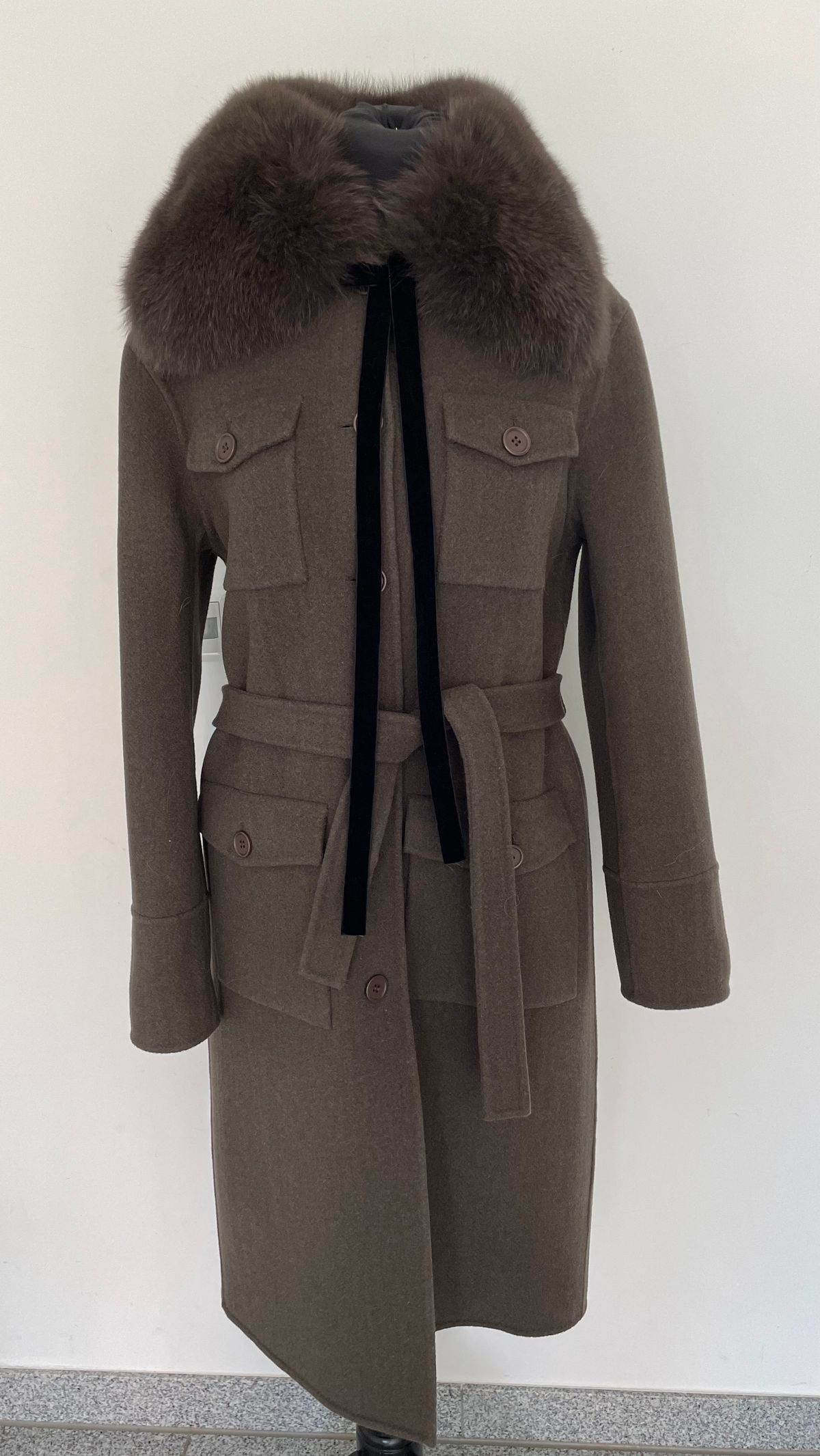 Pelzmantel aus der Winterkollektion (Nr. 5)